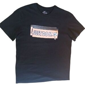 Nike Just Do It T-Shirt, Medium, Black.